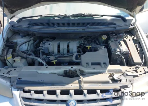 1996 Plymouth Grand Voyager Se z USA, uszkodzony, nr VIN 1P4GP44R9TB498696